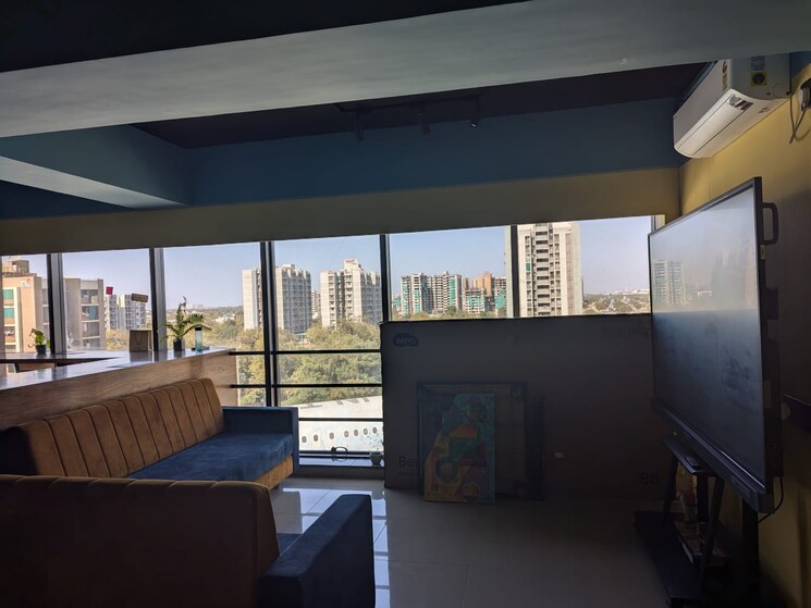 Team Area, shilp-one Commercial Office Space 1635 Sq.Ft. In Shilaj Ahmedabad 8784524