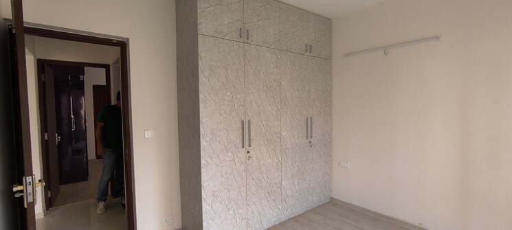 Room, shapoorji-pallonji-joyville-phase-2 3 Bedroom 1692 Sq.Ft. Apartment In Sector 102 Gurgaon 8784575