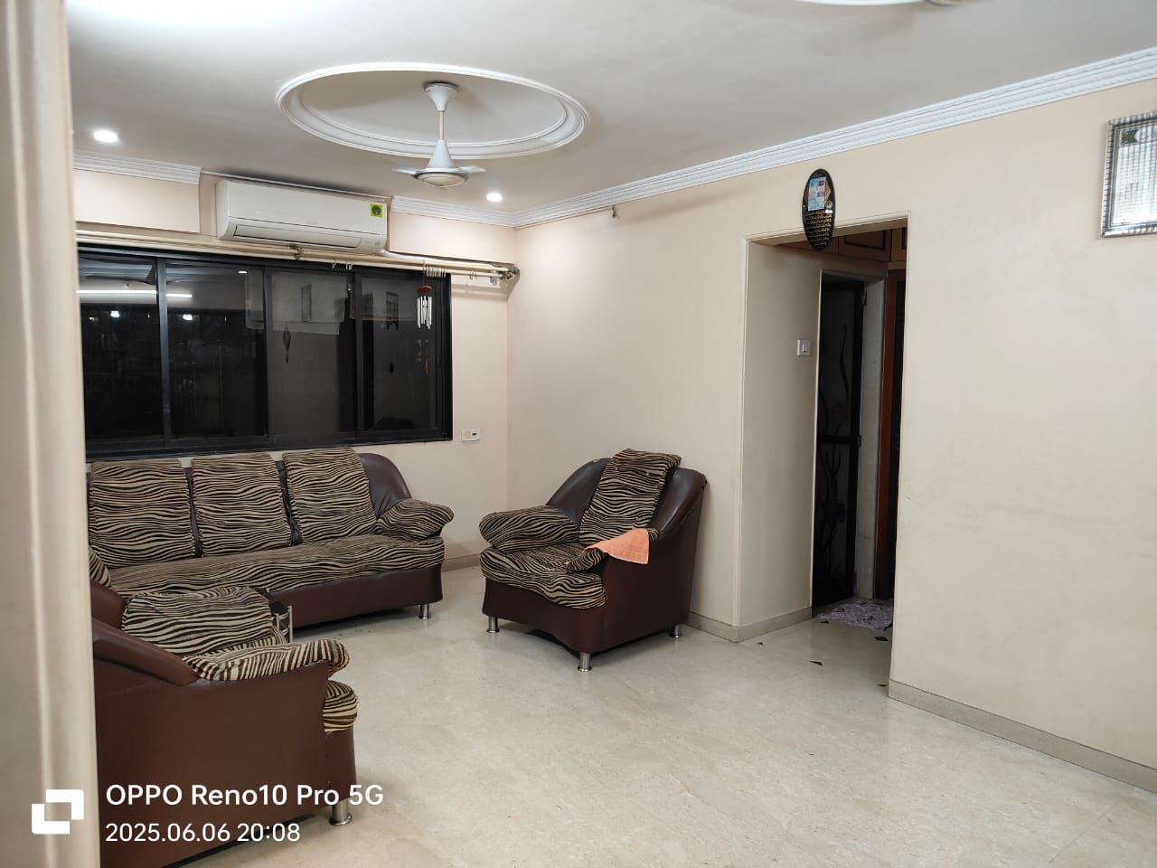 3 BHK Apartment For Rent in Jheel Darshan Apartment