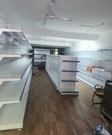 Team Area in  Showroom at Lajpat Nagar – for Rent