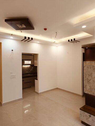 Room in 2 BHK Apartment at Ace Divino, Sector 1 Greater Noida – for Rent