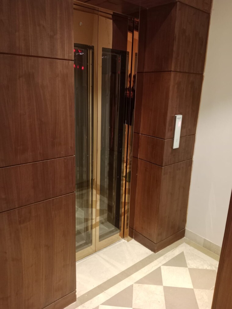 undefined, navjeevan vihar 4 Bedroom 1800 Sq.Ft. Builder Floor In Navjeevan Vihar Delhi 8784625