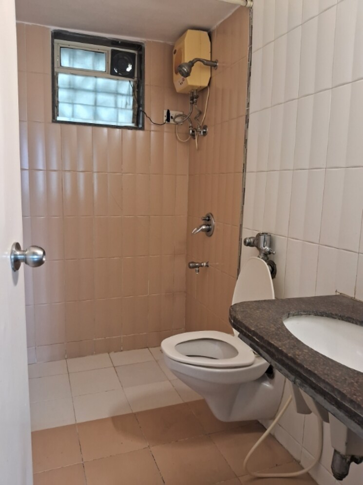 Bathroom, dosti-acres-aster 2 Bedroom 945 Sq.Ft. Apartment In Wadala East Mumbai 8784644