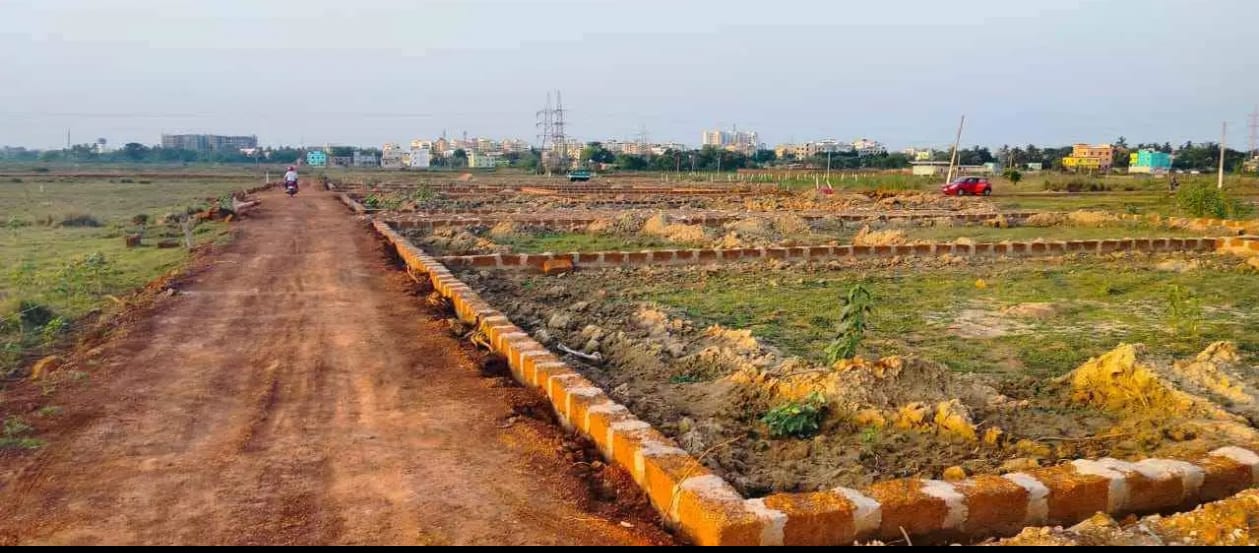 Plot For Sale in ORO Avenue