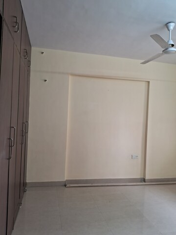 Bedroom in 2 BHK Apartment at Dosti Acres Aster, Wadala East – for Sale