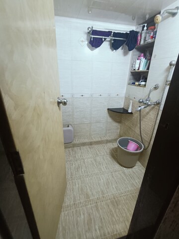 Bathroom in 1.5 BHK Apartment at Hilton Tower, Andheri East – for Rent