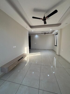 Building Lobby in 2 BHK Apartment at Ireo The Corridors, Sector 67a – for Sale