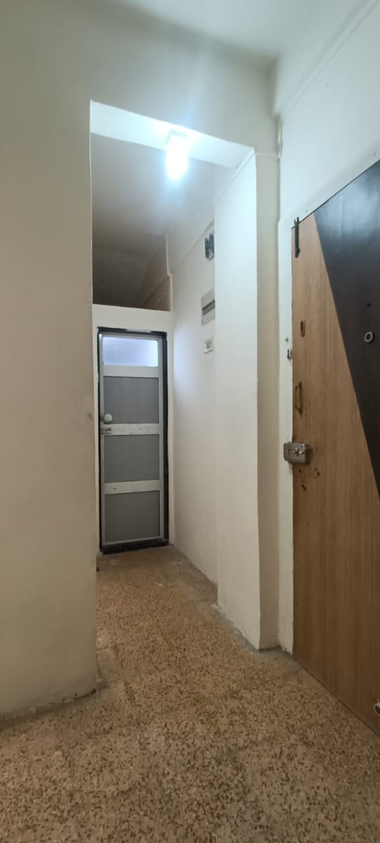 Living Room, shankar-vijay-apartment 1 Bedroom 650 Sq.Ft. Apartment In Rajawadi Mumbai 8784665