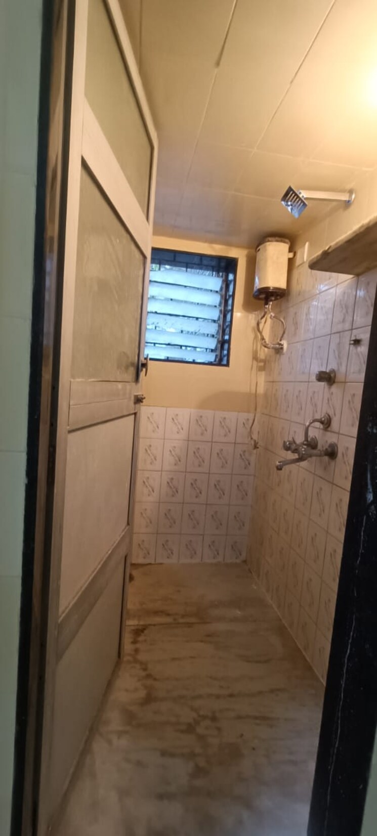 Bathroom, shankar-vijay-apartment 1 Bedroom 650 Sq.Ft. Apartment In Rajawadi Mumbai 8784665