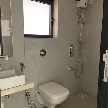 Bathroom in 1.5 BHK Apartment at Arkade Crown, Lic Colony – for Sale