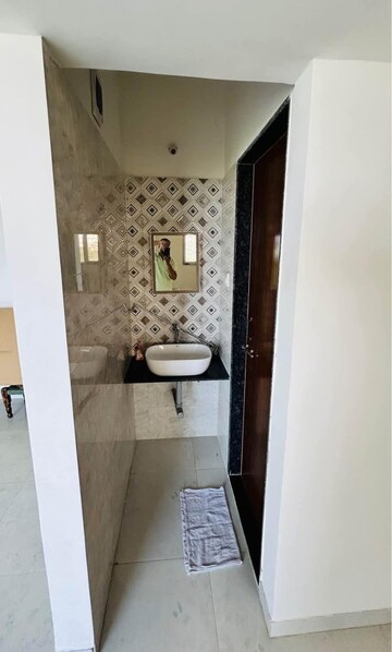 Furnished Amenities in 2 BHK Apartment at Aparna Society, Dombivli West – for Rent