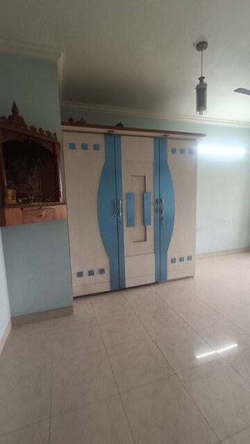 Building Lobby in 3 BHK Apartment at Shridhar Smruti CHS, Borivali West – for Rent