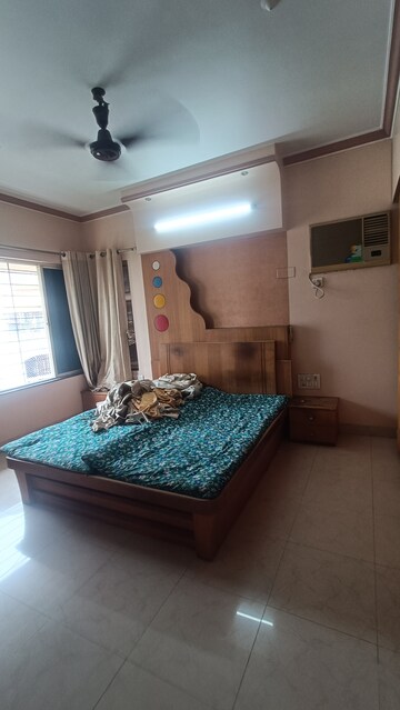 Bedroom in 3 BHK Apartment at Shridhar Smruti CHS, Borivali West – for Rent