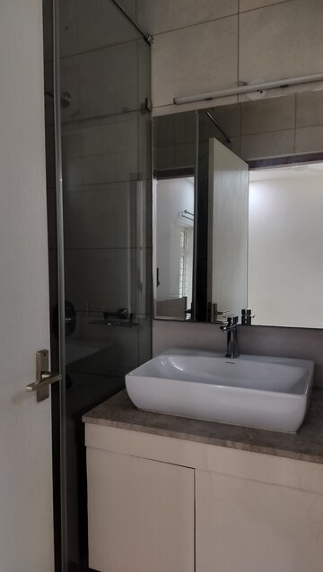 Bathroom in 3 BHK Apartment at Jubilee Hills – for Rent