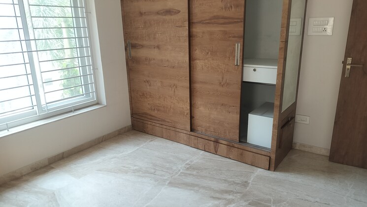 Room, jubilee hills 3 Bedroom 1800 Sq.Ft. Apartment In Jubilee Hills Hyderabad 8784683