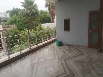 Balcony in 3 BHK Independent House at Siyana Road – for Rent
