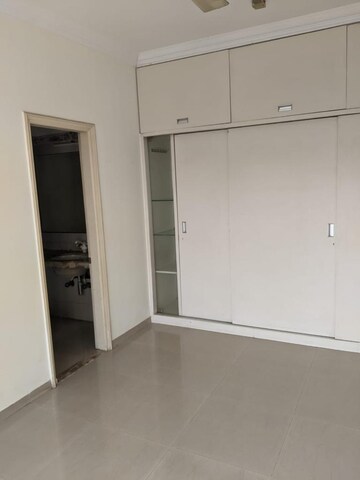 Bedroom in 2.5 BHK Apartment at Raheja Acropolis, Deonar – for Rent
