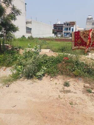  Plot – Exterior View View at Wave City - for Sale