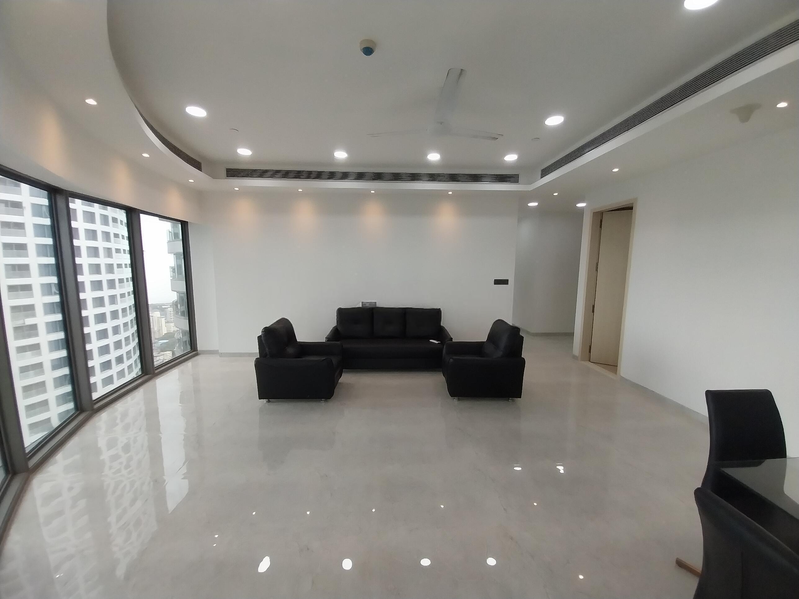 3 BHK + Pooja Room,Servant Room Apartment For Rent in Lodha World View