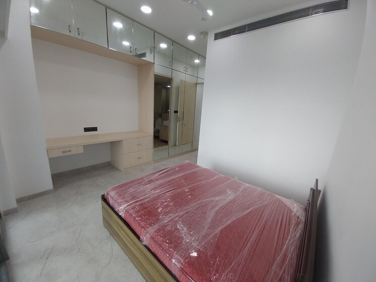 Bedroom, lodha-world-view 3 Bedroom 1804 Sq.Ft. Apartment In Worli Mumbai 8784758