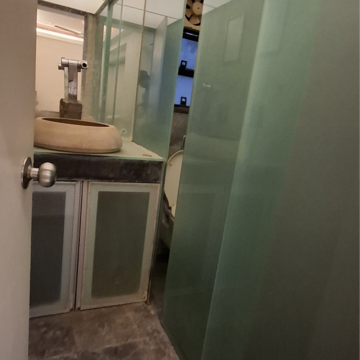 Bathroom in 2 BHK Apartment at Venus Apartments Worli, Siddharth Nagar – for Rent