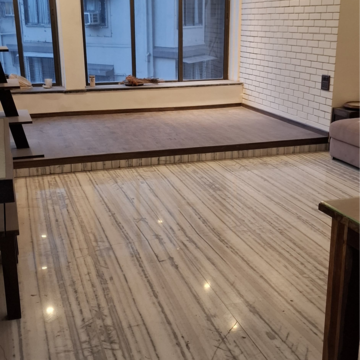 Balcony in 2 BHK Apartment at Venus Apartments Worli, Siddharth Nagar – for Rent