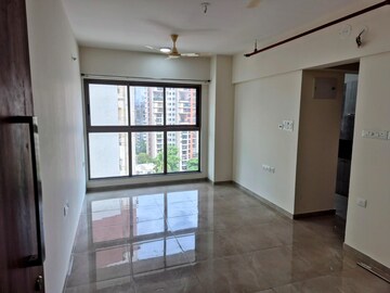 2 BHK Apartment For Rent in Sheth Irene, Malad West