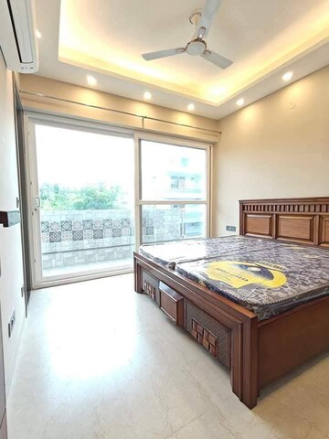 Bedroom in 1 BHK Builder Floor at Saket – for Rent