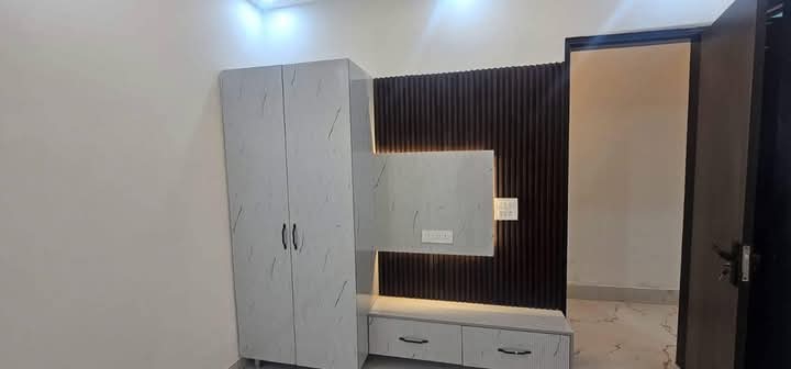 1 BHK Builder Floor For Rent in Saket