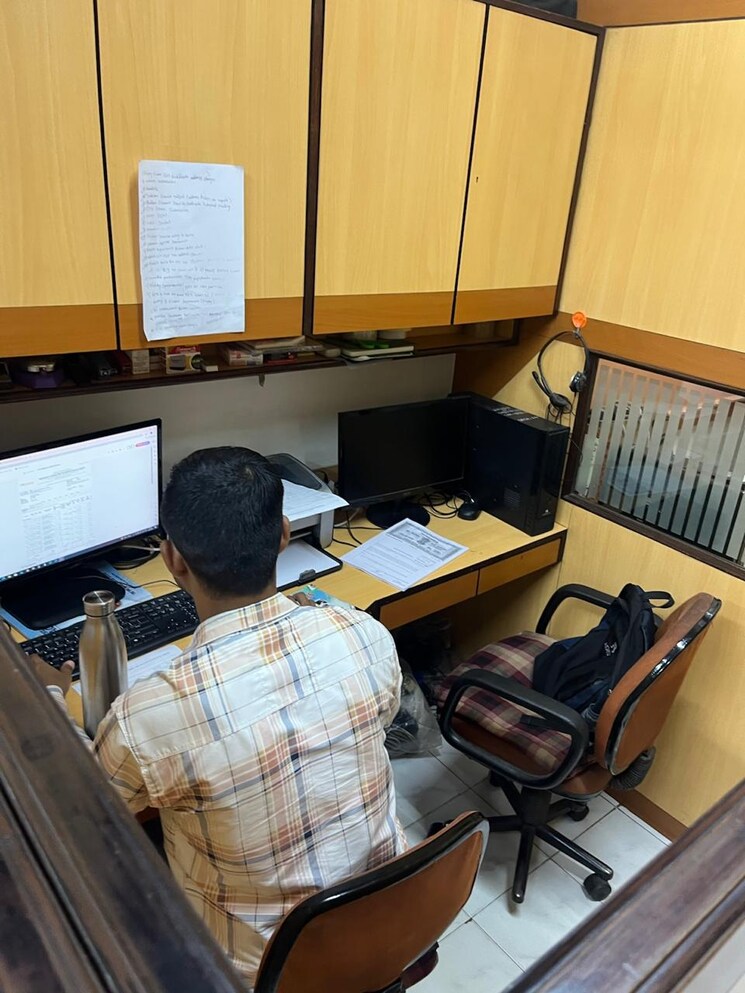 Team Area, mig-colony-bandra Commercial Office Space 400 Sq.Ft. In Bandra East Mumbai 8784824