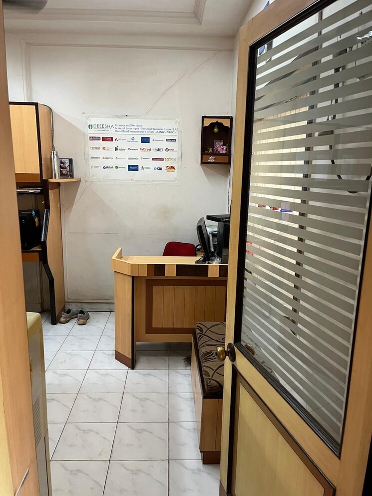 Team Area, mig-colony-bandra Commercial Office Space 400 Sq.Ft. In Bandra East Mumbai 8784824