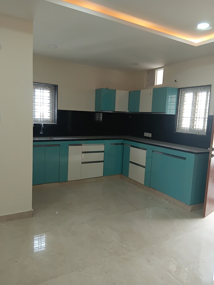 undefined, manikonda 3 Bedroom 2000 Sq.Ft. Apartment In Manikonda Hyderabad 8784851