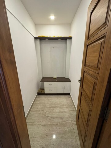 Building Lobby in 3 BHK Builder Floor at BP Homes, Sector 85 – for Rent