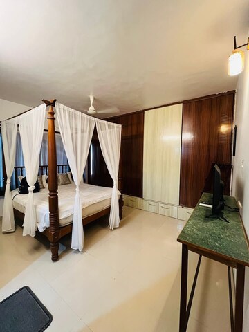 Master Bedroom in 2 BHK Apartment at Gurukrupa Marina Enclave, Malad West – for Rent