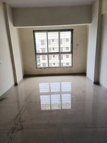 Room in 1 BHK Apartment at Ashirwad CHS Naupada, Naupada – for Rent