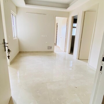 Room in 2 BHK Apartment at Truvae Fragrance, Mahiuddin Pur Kanawni – for Sale
