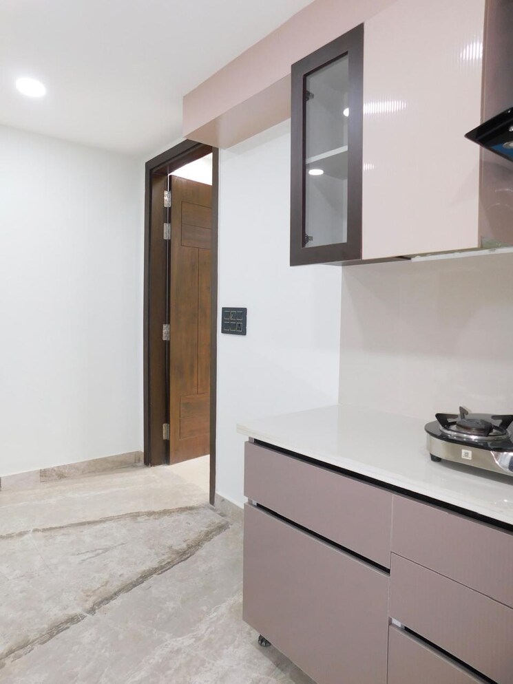 Room, sector 30 3 Bedroom 3150 Sq.Ft. Builder Floor In Sector 30 Faridabad 8784912