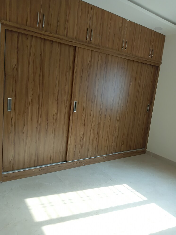 Room, manikonda 3 Bedroom 1800 Sq.Ft. Apartment In Manikonda Hyderabad 8784925