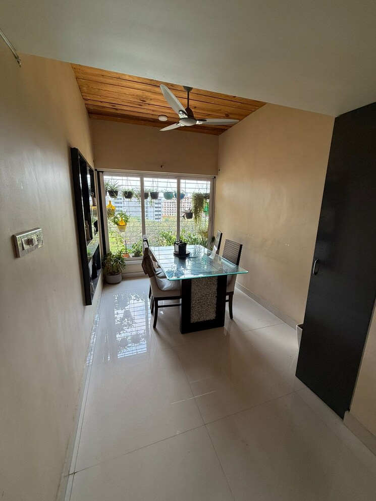 Living Room, kumar-urban-kruti 2 Bedroom 1500 Sq.Ft. Apartment In Kalyani Nagar Pune 8784948