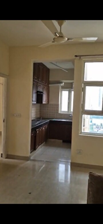 Room in 2 BHK Apartment at Shree Vardhman Mantra, Sector 67 – for Sale