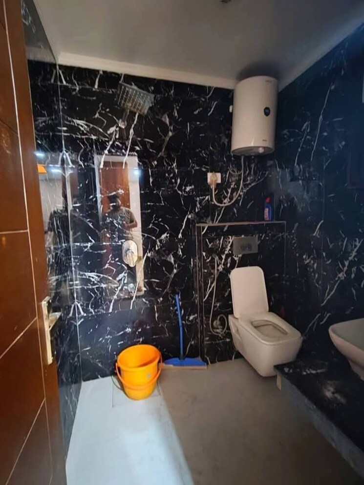 Gym, malviya nagar 2 Bedroom 9000 Sq.Ft. Builder Floor In Malviya Nagar Delhi 8784977