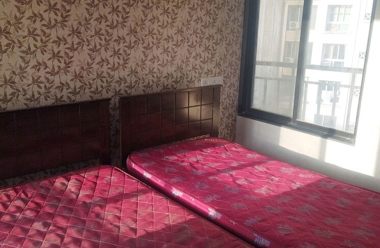 Bedroom, thane west Pg For Boys In Thane West 8784940