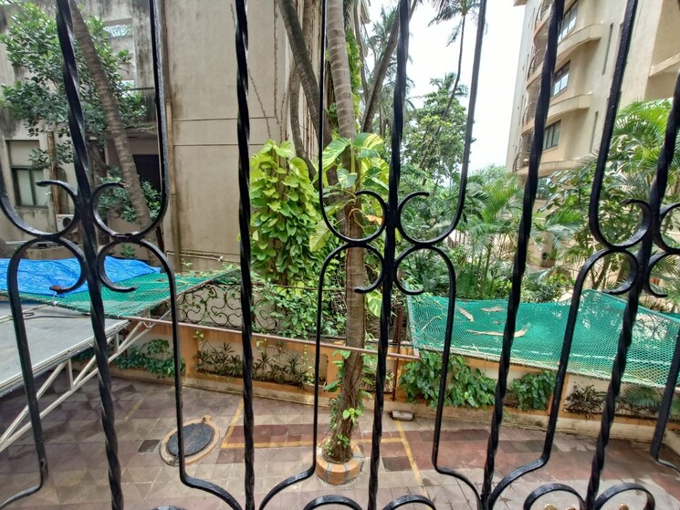 Balcony, heritage-apartments-bandra 3 Bedroom 1600 Sq.Ft. Apartment In Bandra West Mumbai 8784963