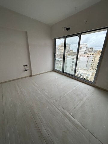 3 BHK Apartment For Rent in Mayfair Apartments, Khar West