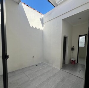  3.5 BHK Builder Floor at Sector 33 – for Sale