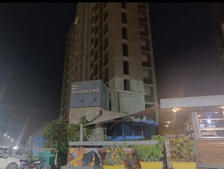 Exterior View, ratnaakar-richmond-grand 2 Bedroom 1485 Sq.Ft. Apartment In Makarba Ahmedabad 8785013