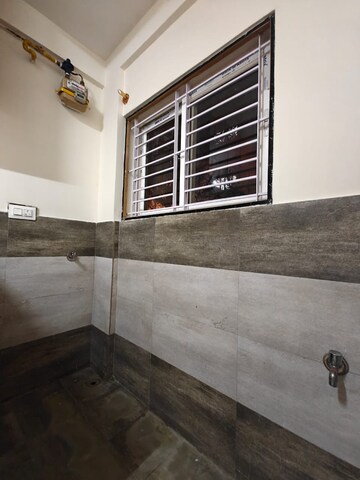 Room in 1 BHK Builder Floor at Hsr Layout – for Rent