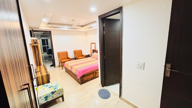 Bedroom, royal-green-heights 3 Bedroom 263 Sq.Yd. Builder Floor In Sector 62 Gurgaon 8785038