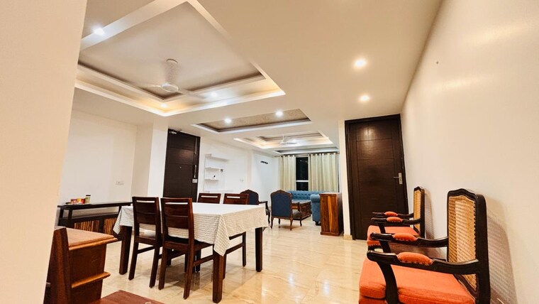 Gym, royal-green-heights 3 Bedroom 263 Sq.Yd. Builder Floor In Sector 62 Gurgaon 8785038