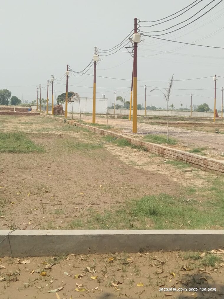 undefined, modipuram  120 Sq.Yd. Plot In Modipuram Meerut 8785073